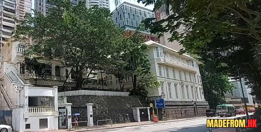 聖若瑟書院紅磚校舍與拱形走廊外觀