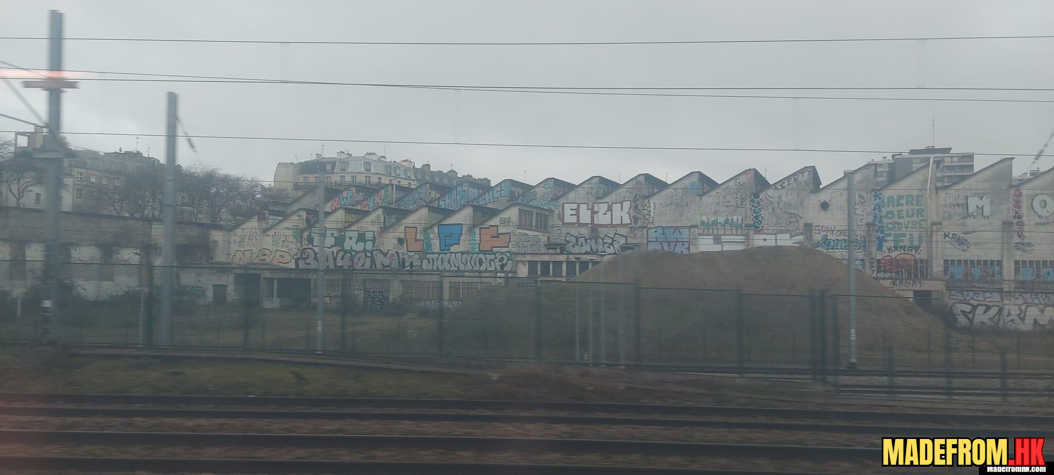 歐洲之星列車穿越法國鄉村景觀