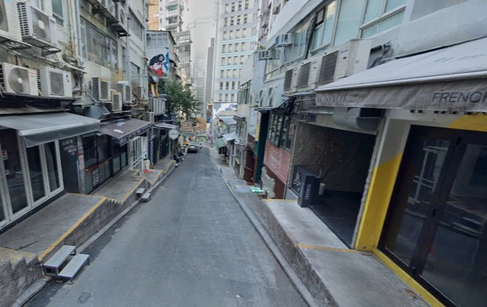 中環卑利街夜生活與舊建築景象